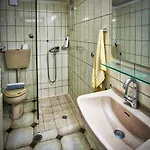 Aquamarine Apartment *